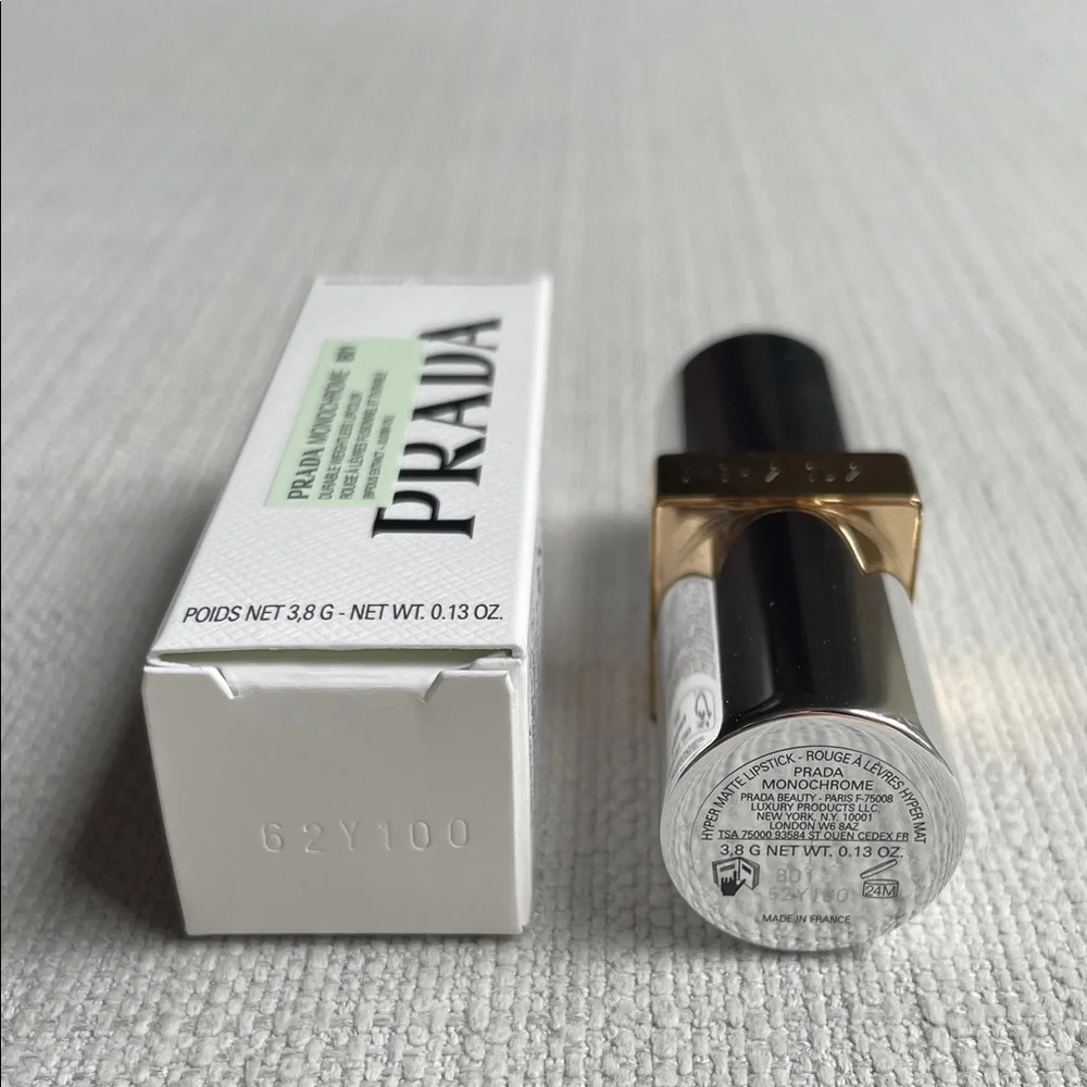 Prada Monochrome Hyper Matte Refillable Lipstick - B01 ARGILE